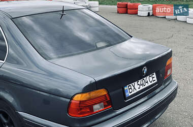 Седан BMW 5 Series 2001 в Киеве