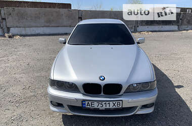 Седан BMW 5 Series 2000 в Днепре