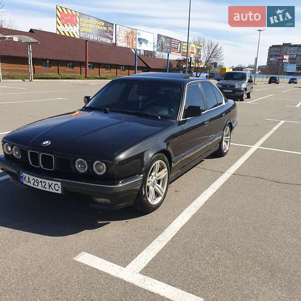 Седан BMW 5 Series 1989 в Борисполе
