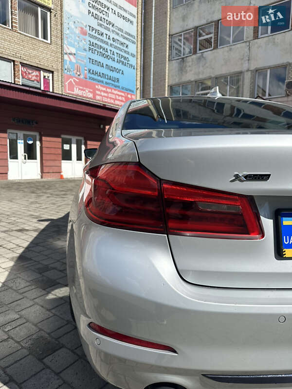 Седан BMW 5 Series 2017 в Луцке