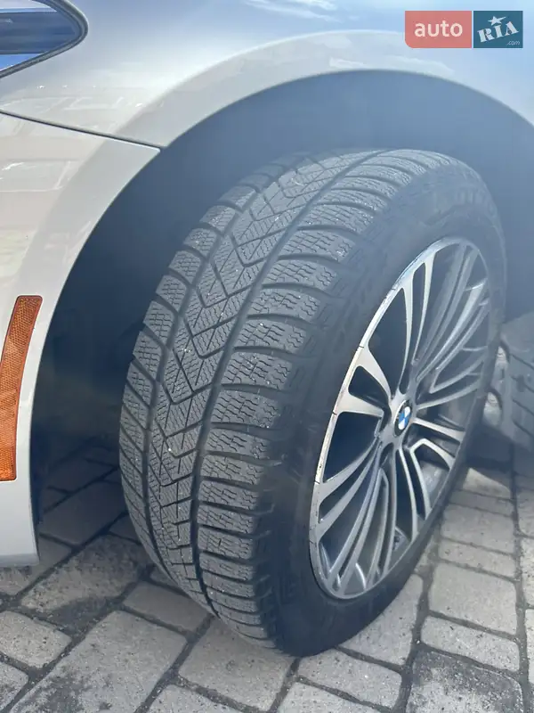 BMW 5 Series 2017 VIN WBAJA7C57JWA73379 фото оголошення 45 з 101