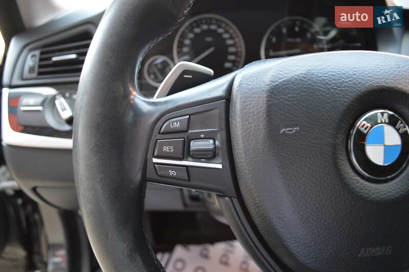 Седан BMW 5 Series 2011 в Львове