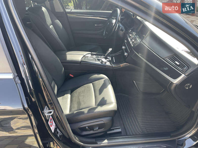 Седан BMW 5 Series 2016 в Львове фото 11 Седан BMW 5 Series 2016 в Львове