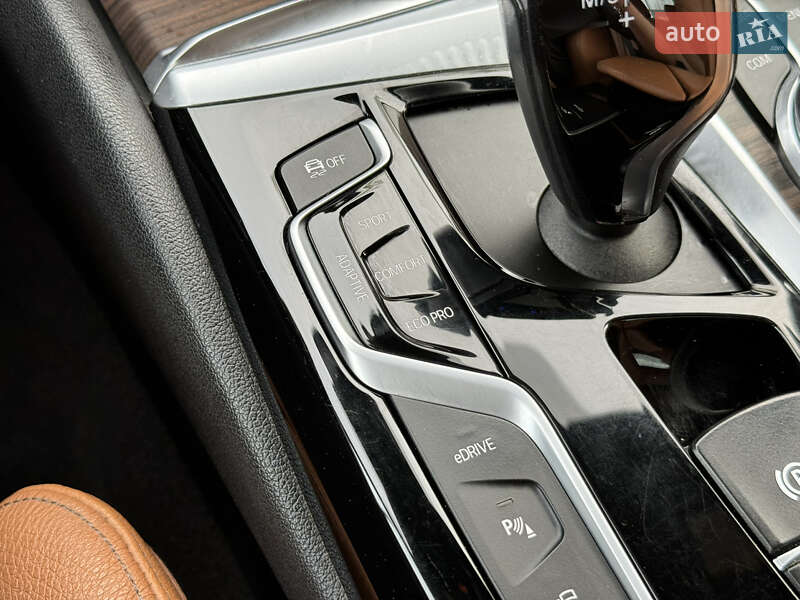 Седан BMW 5 Series 2017 в Ужгороде фото 29 Седан BMW 5 Series 2017 в Ужгороде