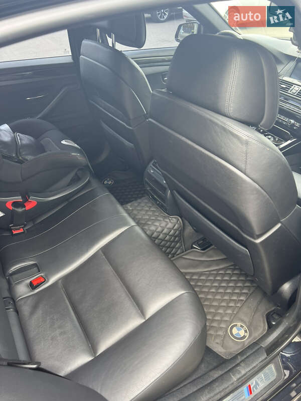 Седан BMW 5 Series 2012 в Киеве