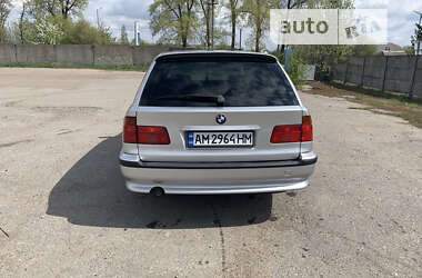 Універсал BMW 5 Series 1998 в Черняхові