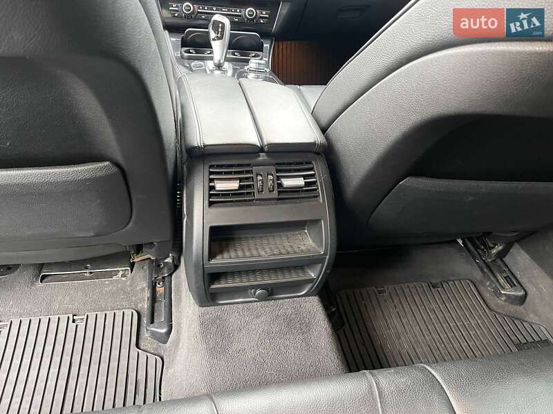 Седан BMW 5 Series 2011 в Тернополі
