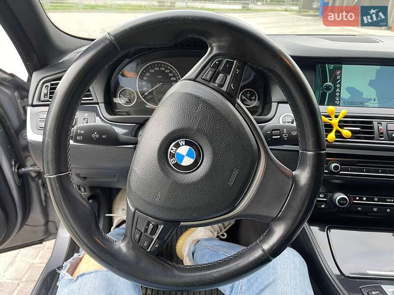 Седан BMW 5 Series 2011 в Тернополі