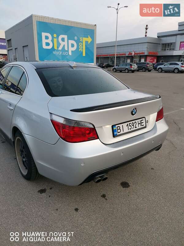 Седан BMW 5 Series 2005 в Полтаві