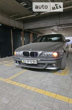 Седан BMW 5 Series 2001 в Львове