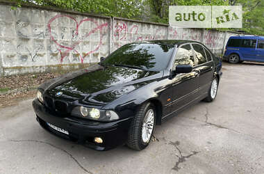 Седан BMW 5 Series 2001 в Києві