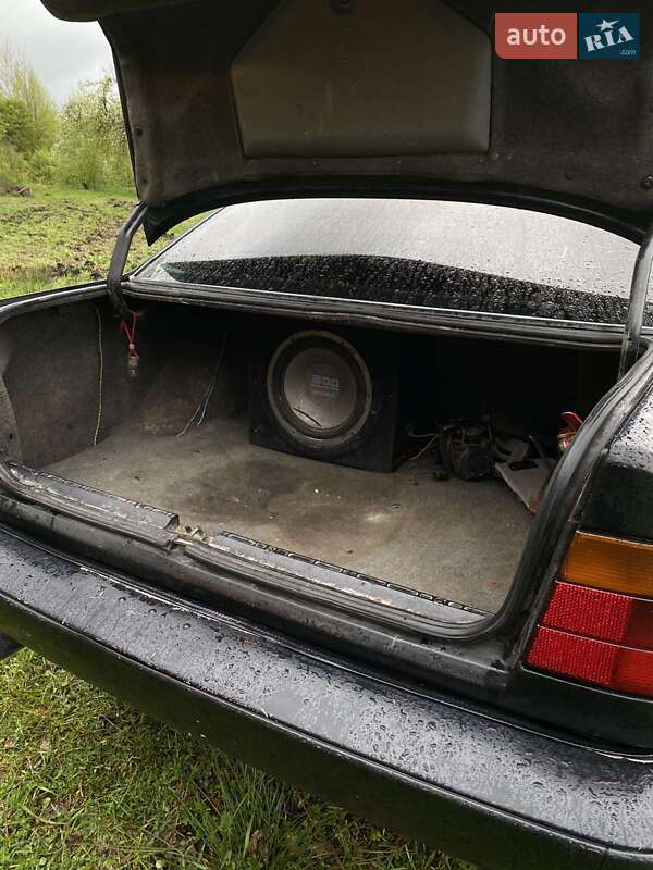 Седан BMW 5 Series 1991 в Сарнах