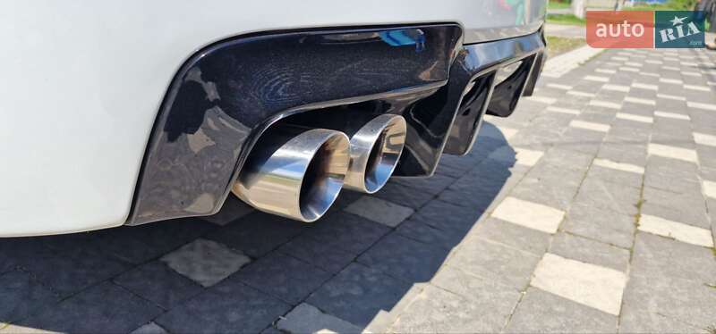 Седан BMW 5 Series 2016 в Тячеві