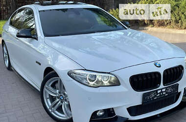 Седан BMW 5 Series 2014 в Чернівцях