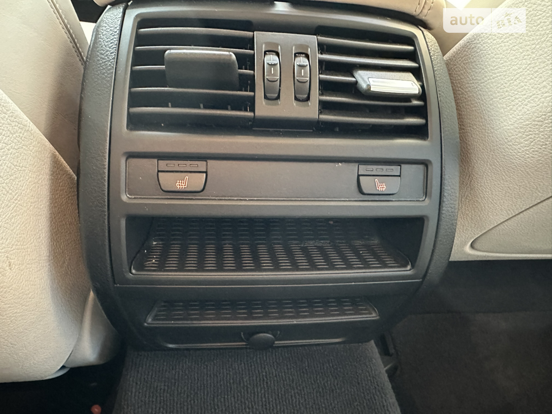 2013 BMW 5er - мініатюра 16