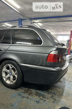 Универсал BMW 5 Series 2003 в Черновцах