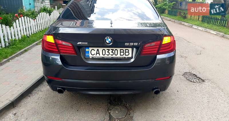 Седан BMW 5 Series 2012 в Черкасах