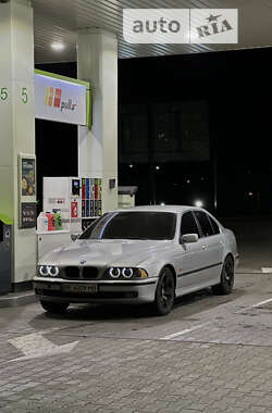 Седан BMW 5 Series 1999 в Первомайську