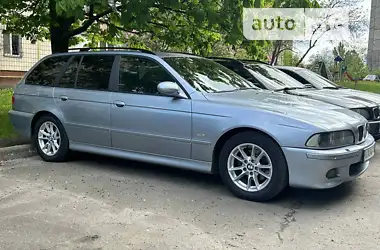 BMW 5 Series 2003