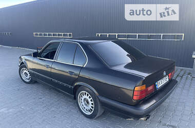Седан BMW 5 Series 1990 в Каменец-Подольском