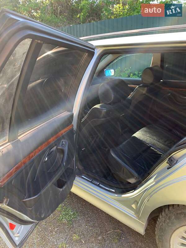 Універсал BMW 5 Series 1998 в Звягелі