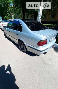 Седан BMW 5 Series 1999 в Киеве