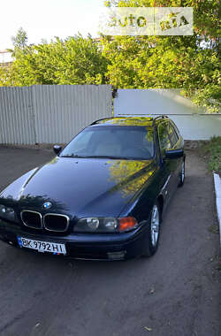 Універсал BMW 5 Series 2000 в Луцьку