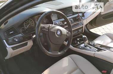 Седан BMW 5 Series 2013 в Стрию