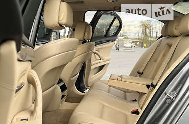 Седан BMW 5 Series 2012 в Тернополе