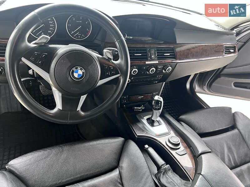 Седан BMW 5 Series 2008 в Тячеве