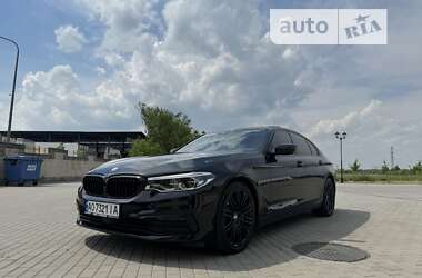 Седан BMW 5 Series 2017 в Мукачево