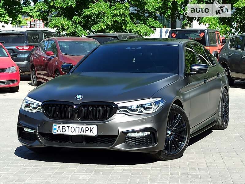 Седан BMW 5 Series 2017 в Дніпрі