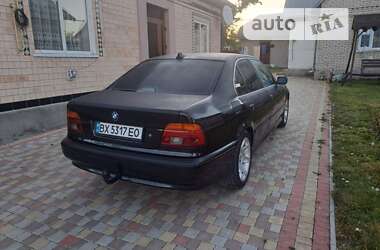 Седан BMW 5 Series 2002 в Гусятині