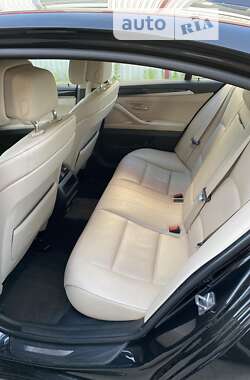 Седан BMW 5 Series 2012 в Ковеле