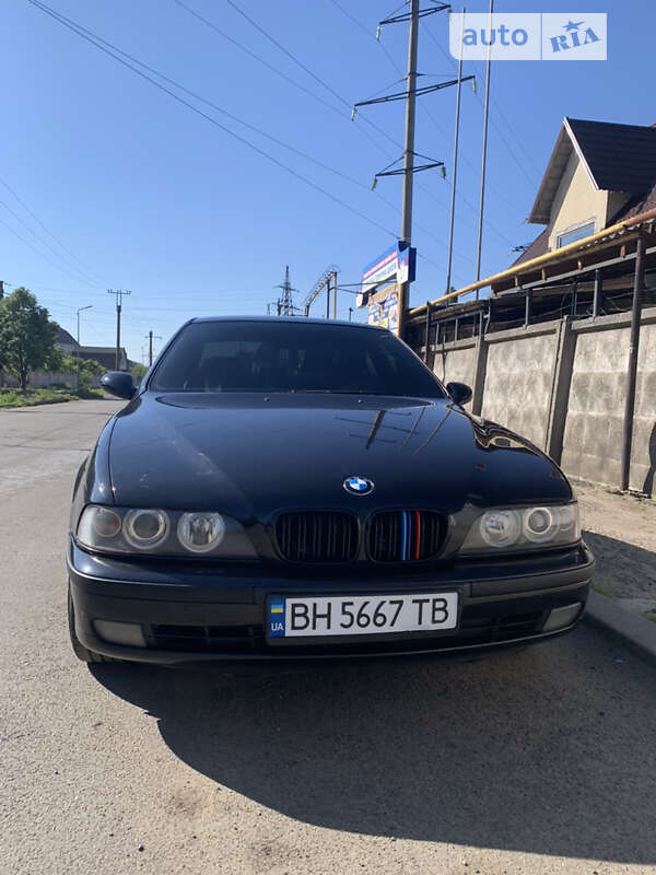 Седан BMW 5 Series 1999 в Подільську