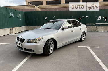 Седан BMW 5 Series 2004 в Киеве