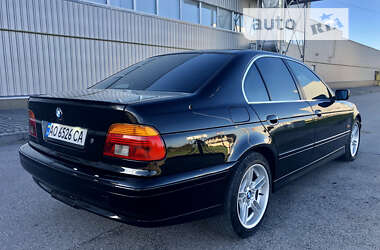 Седан BMW 5 Series 2001 в Тячеве