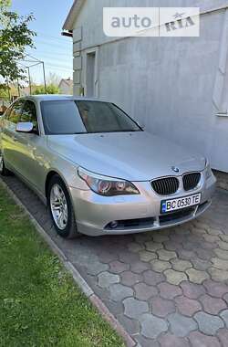 Седан BMW 5 Series 2007 в Львові