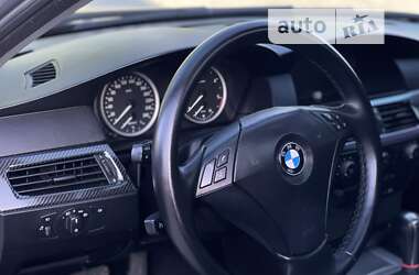 Седан BMW 5 Series 2004 в Збараже