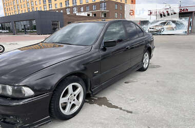 Седан BMW 5 Series 1997 в Нетешине