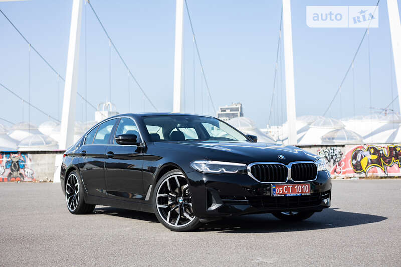 Седан BMW 5 Series 2021 в Киеве