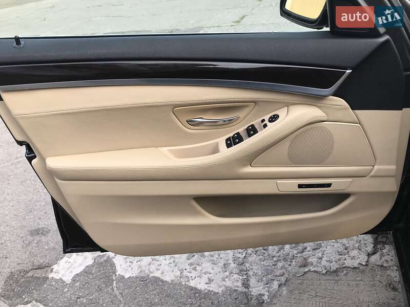 Седан BMW 5 Series 2013 в Кременчуге