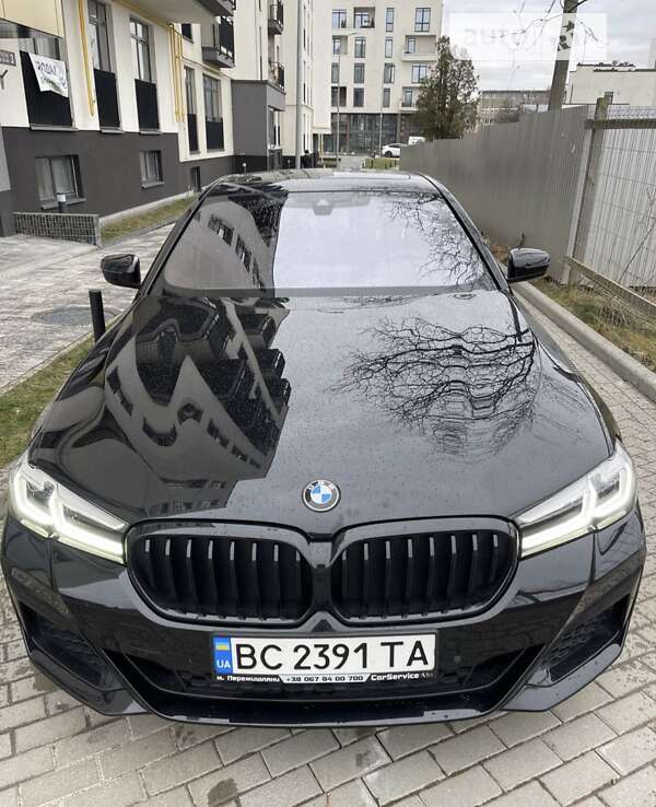 Седан BMW 5 Series 2020 в Львове