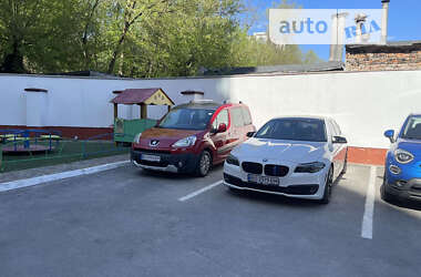 Седан BMW 5 Series 2014 в Тернополі