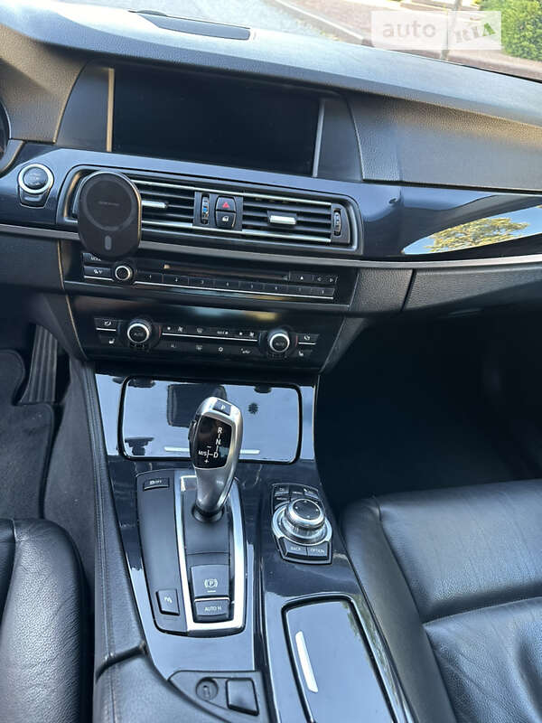 Седан BMW 5 Series 2011 в Виннице