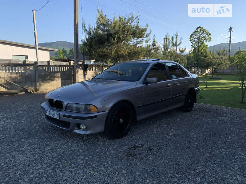 Седан BMW 5 Series 1997 в Долине
