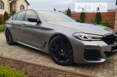 Седан BMW 5 Series 2018 в Днепре