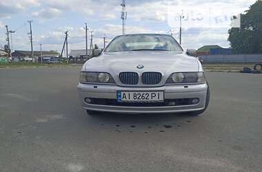 Седан BMW 5 Series 1999 в Буче