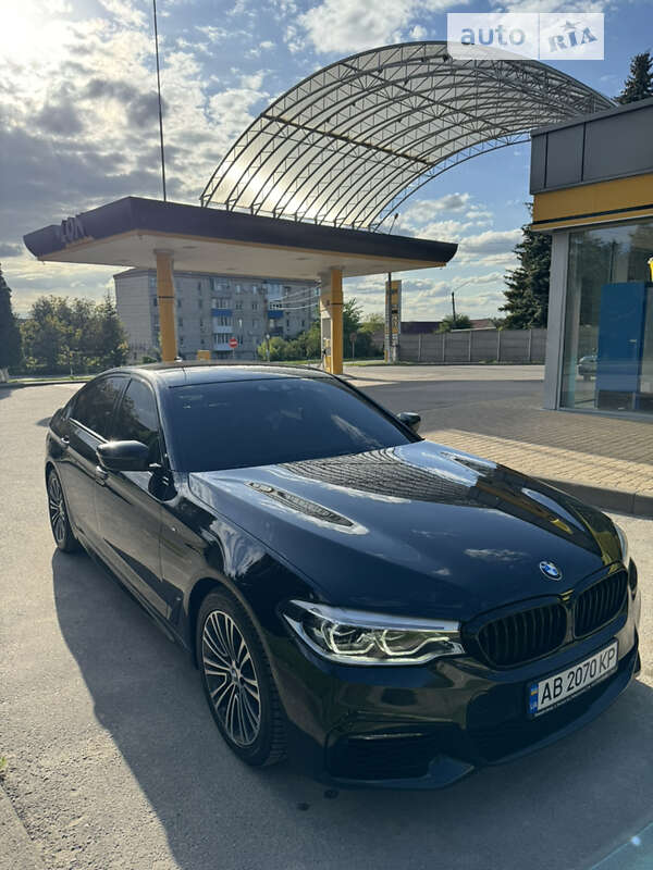 Седан BMW 5 Series 2018 в Виннице