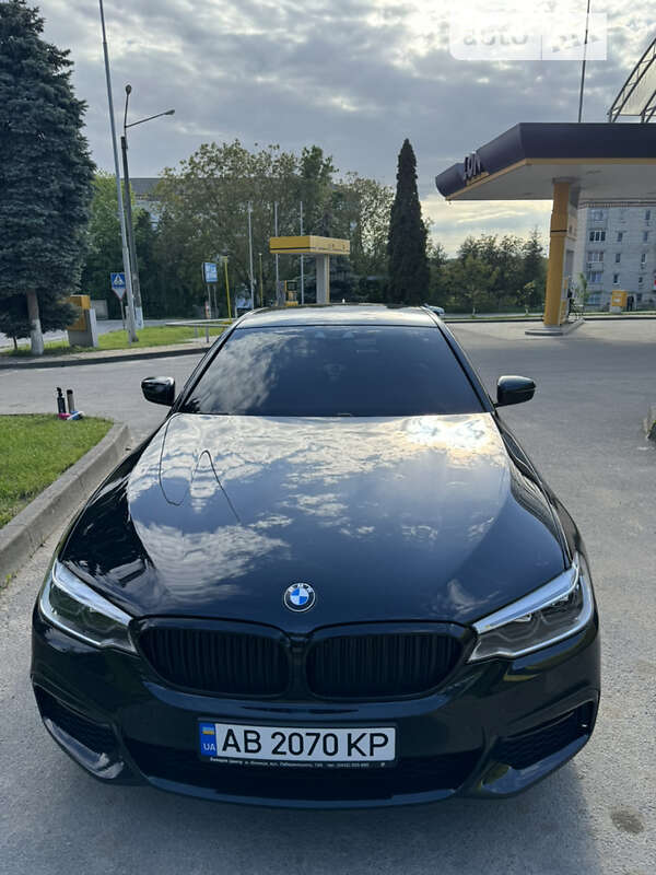 Седан BMW 5 Series 2018 в Виннице